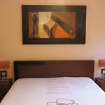 Superior Helena's Porto Corner Апартаменты *