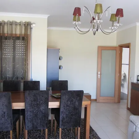 Superior Helena's Porto Corner