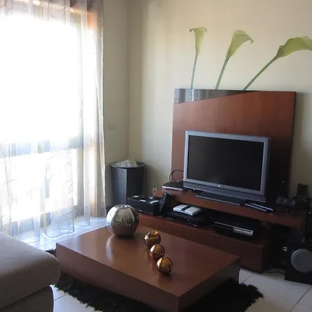 Superior Helena's Porto Corner Апартаменты *