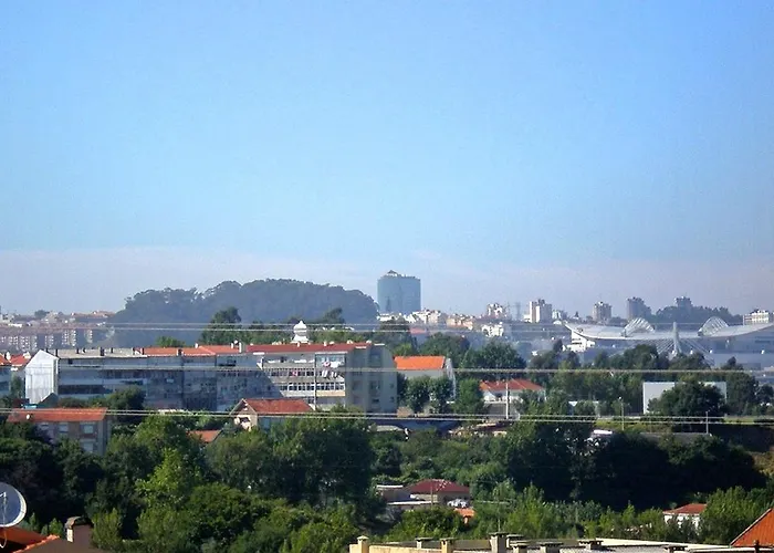 Superior Helena's Porto Corner *